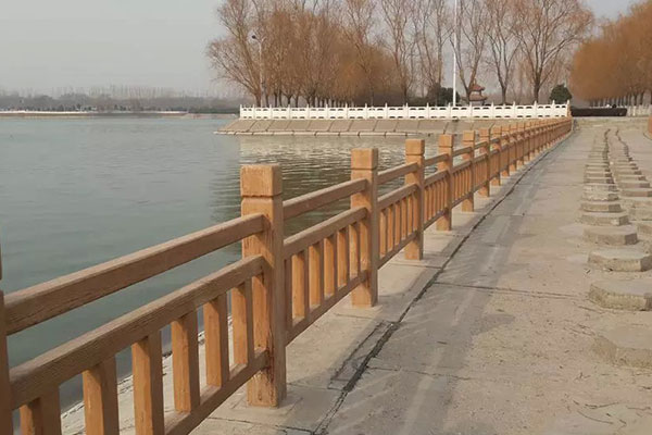仿樹(shù)皮護(hù)欄